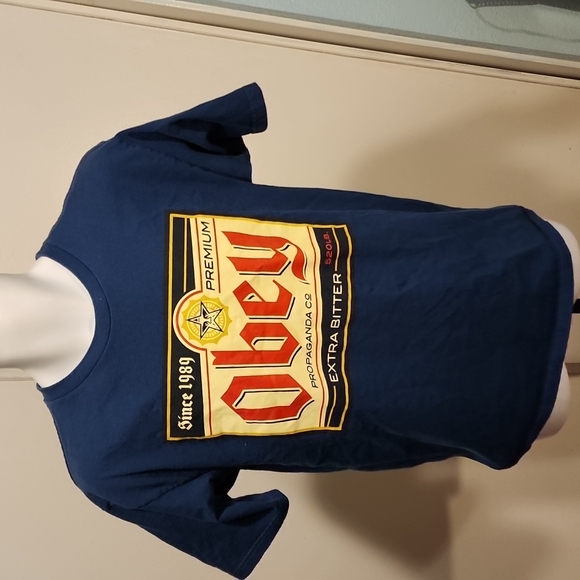 Obey Propaganda t shirt - Picture 1 of 2